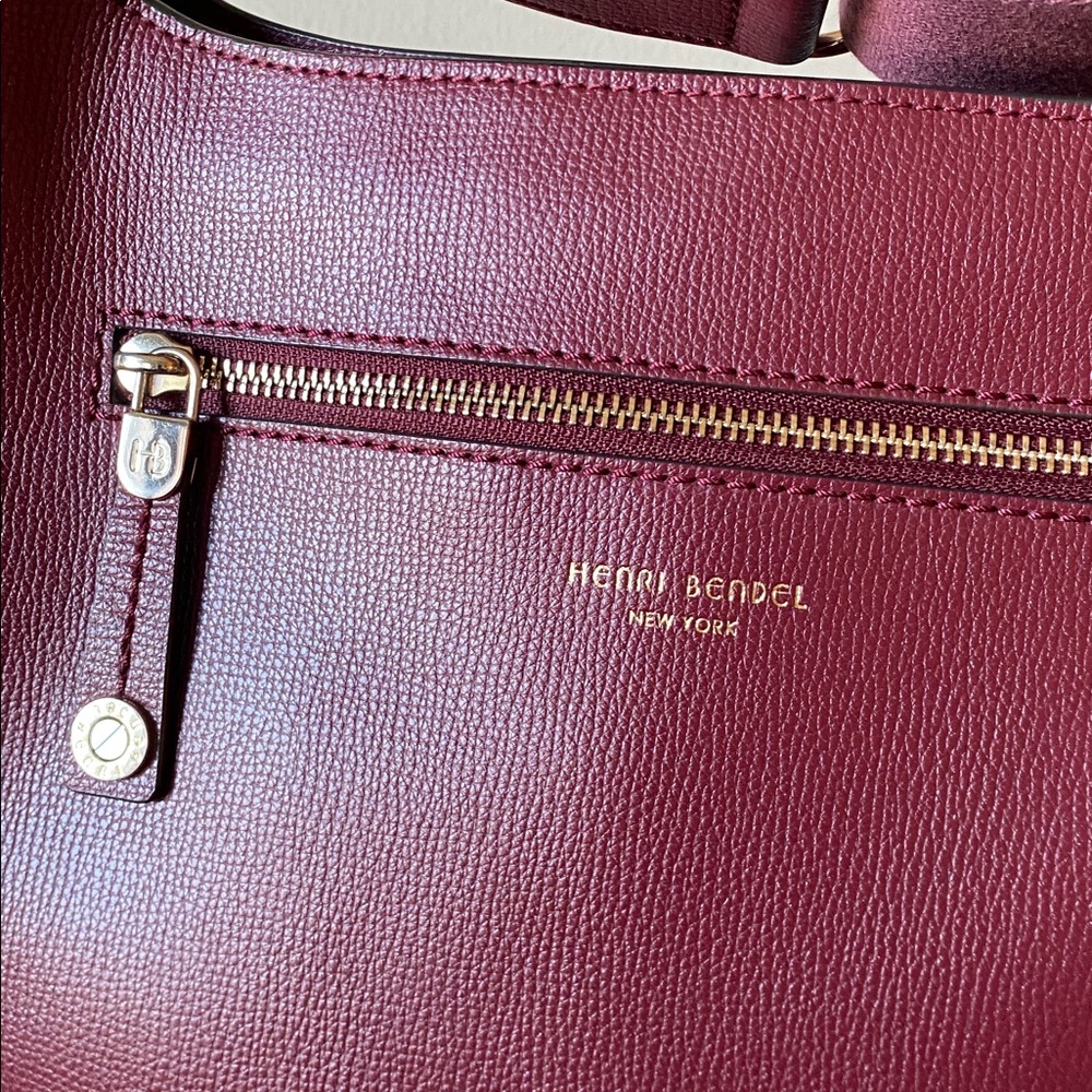 Henri Bendel Leather Shoulder Bag Crossbody - Picture 3 of 16